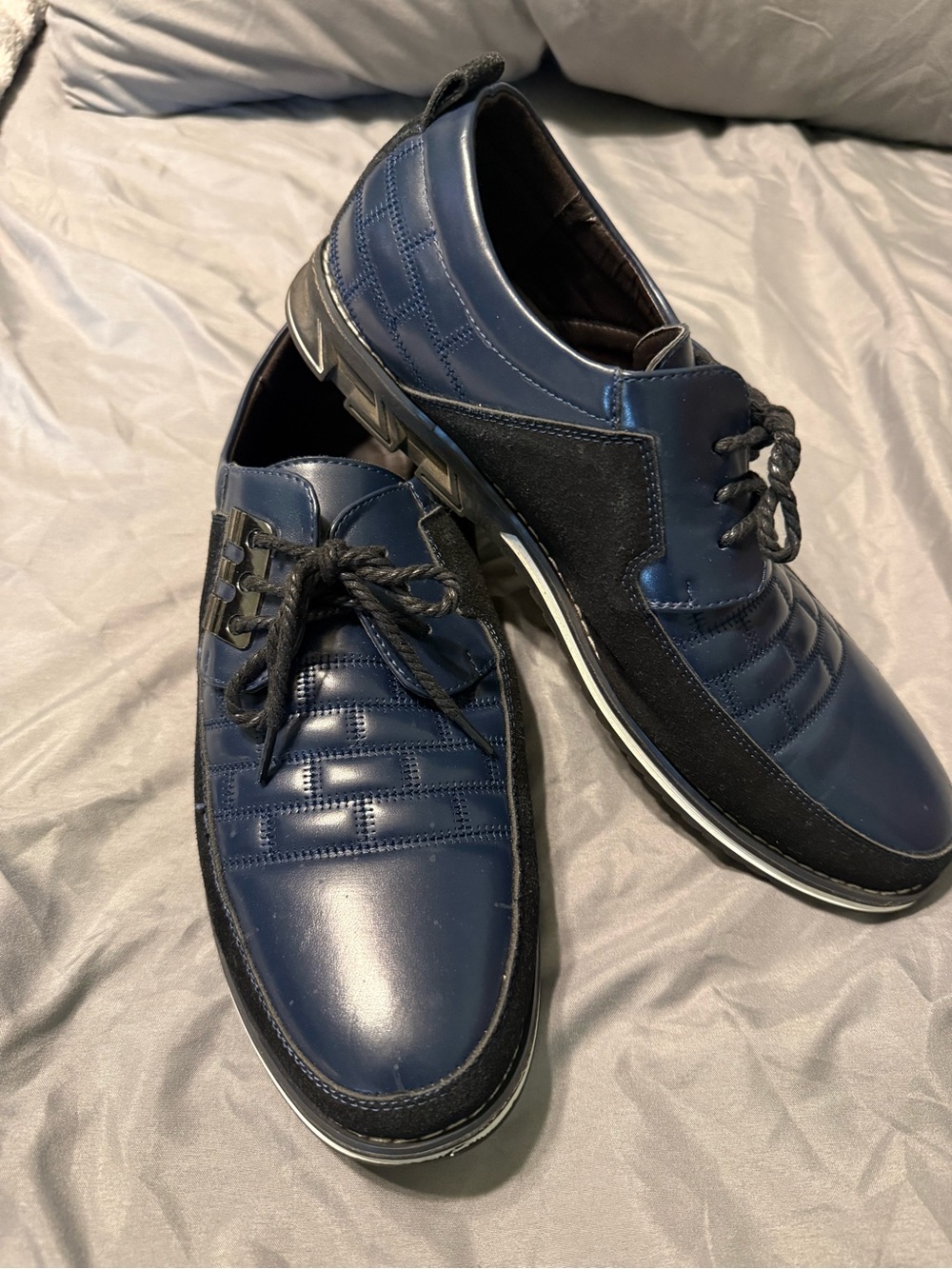 Men's Navy Blue Casual Lace-Up Shoes